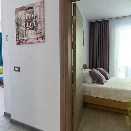 Ally By The Sea & Spa- Cu Parcare Privata-in Alezzi * Navodari