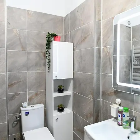 Ally By The Sea & Spa- Cu Parcare Privata-in Alezzi Apartman Năvodari