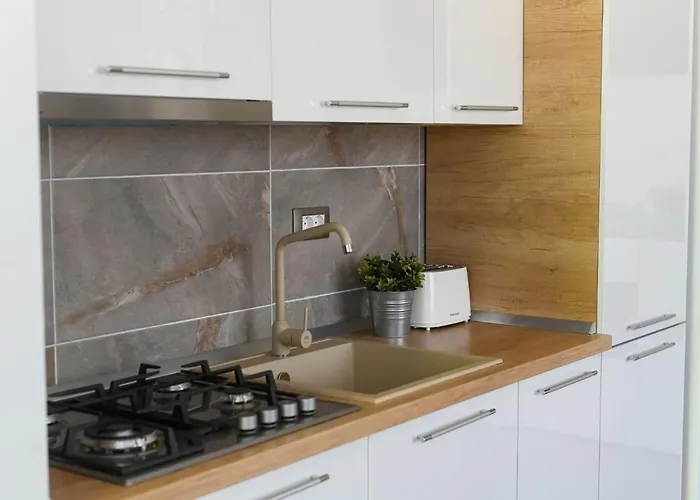 Ally By The Sea & Spa- Mamaia Nord- Private Parking-in Alezzi *