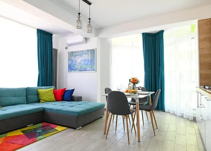 Appartement Ally By The Sea & Spa- Mamaia Nord- Private Parking-in Alezzi