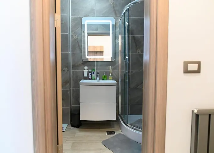 Ally By The Sea & Spa- Mamaia Nord- Private Parking-in Alezzi Appartement